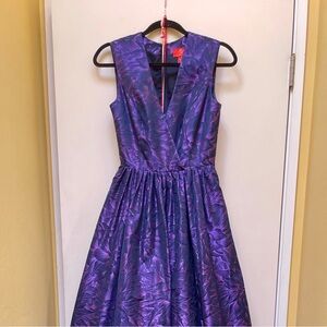 Monique Lhuillier Tena Gown w. Pockets Sz 4